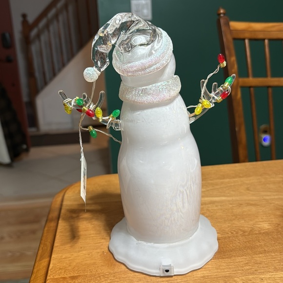 NWT! Light Up Snowman - Picture 2 of 4